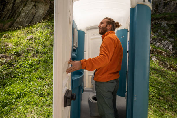 Best Porta potty rental near me  in Limesa, CA